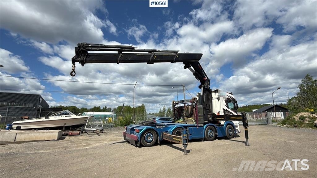 Scania R520 8x2*6 شاحنات الرافعات