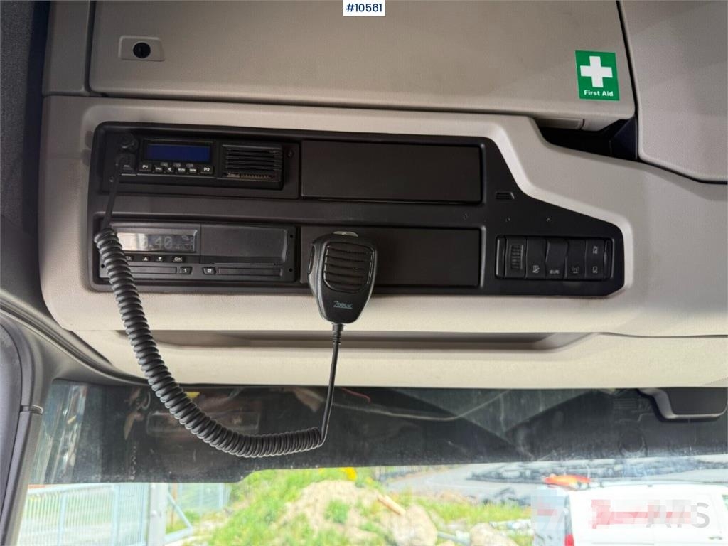 Scania R520 8x2*6 شاحنات الرافعات