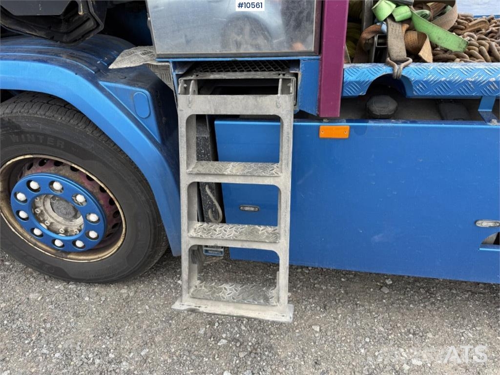 Scania R520 8x2*6 شاحنات الرافعات