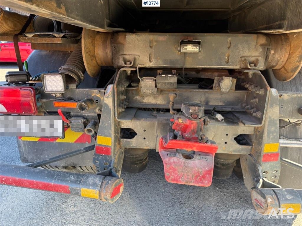 Scania R560 6x2 Truck with Disab Dry-Suction Flatbed Paine-/imuautot