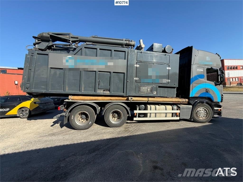 Scania R560 6x2 Truck with Disab Dry-Suction Flatbed Paine-/imuautot