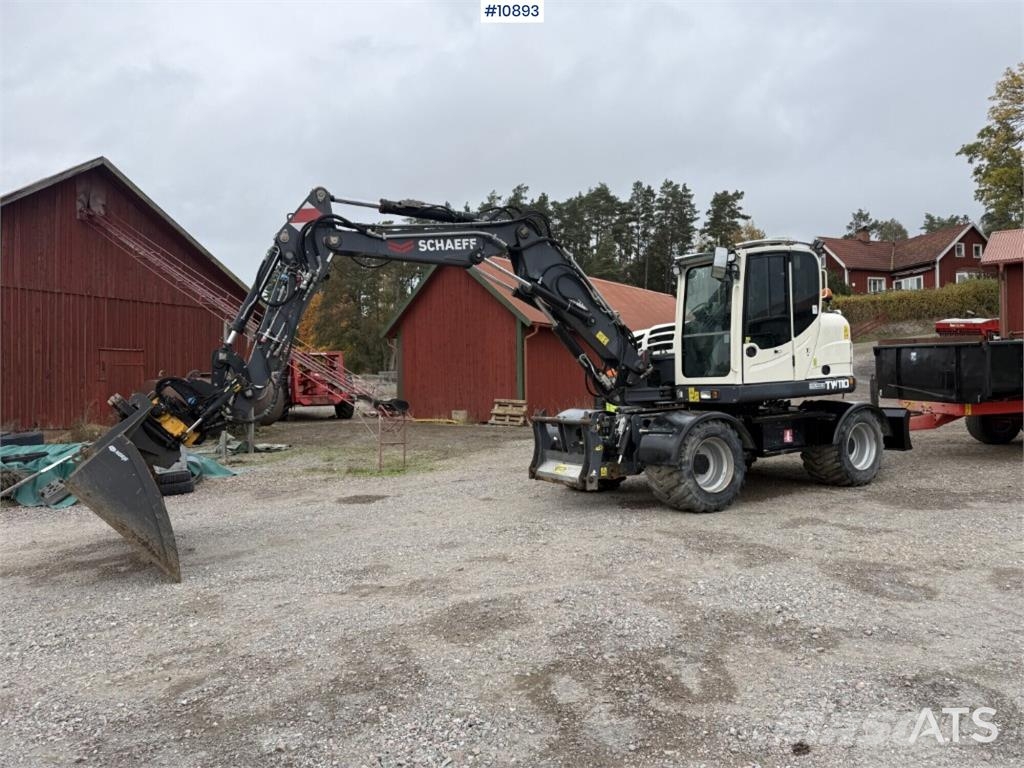 Schaeff TW110 with trailer and attachments Mobilbagger
