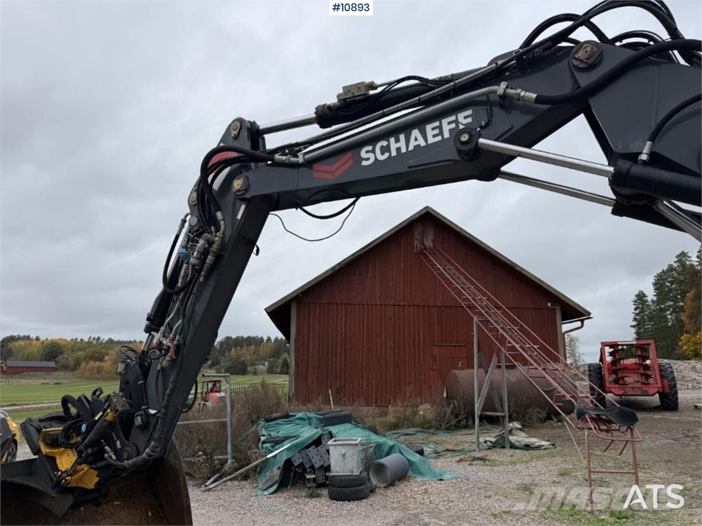 Schaeff TW110 with trailer and attachments Mobilbagger