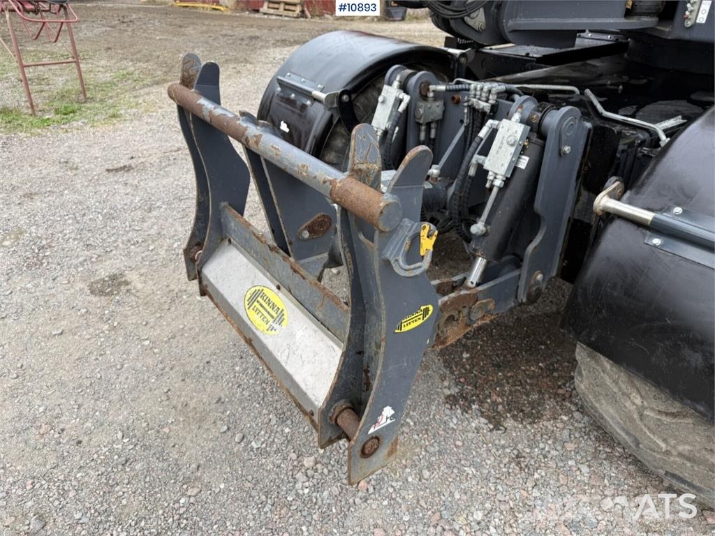 Schaeff TW110 with trailer and attachments Mobilbagger