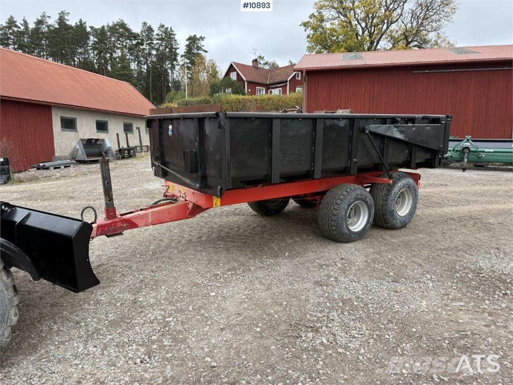 Schaeff TW110 with trailer and attachments Mobilbagger