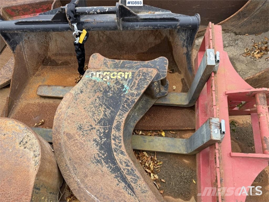 Schaeff TW110 with trailer and attachments Mobilbagger