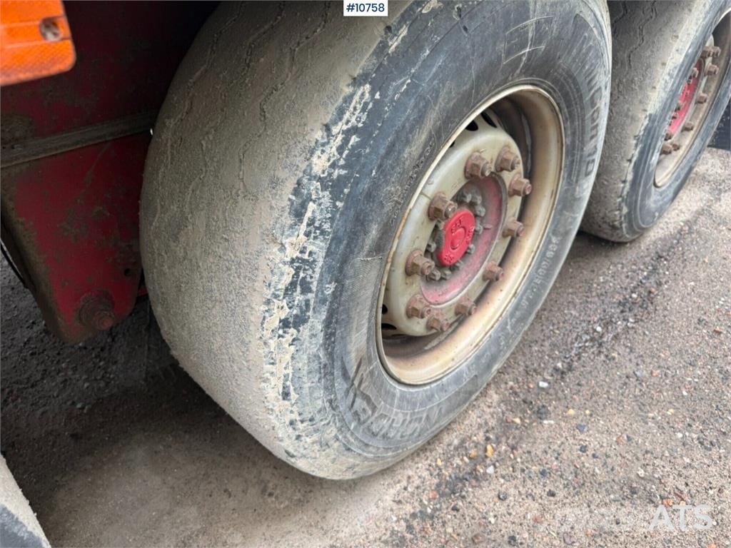 Schmitz SKO24/L-13.4FP25 Refrigerated Trailer Chladiarenské návesy