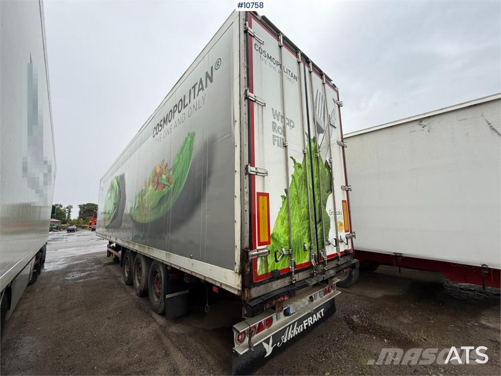 Schmitz SKO24/L-13.4FP25 Refrigerated Trailer Chladiarenské návesy
