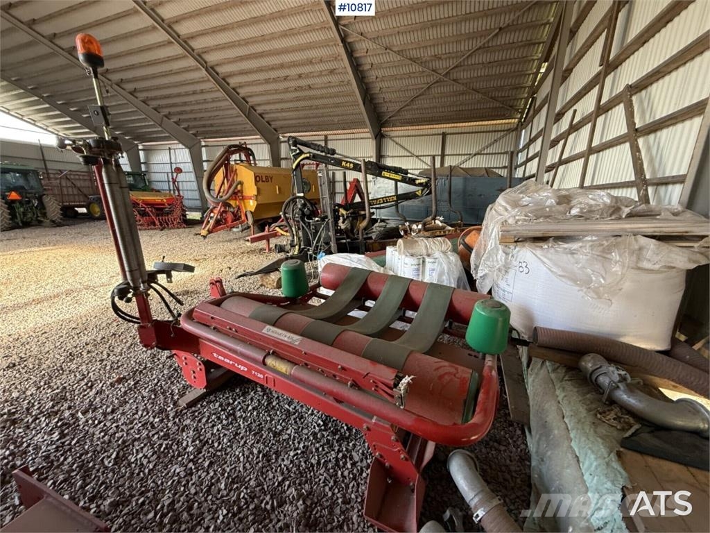 Taarup 7120 Baling Press Wikkelaars