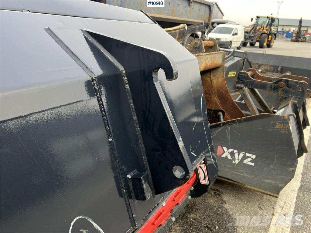  TAC Engineering Volvo L30/ Zettelmeyer  دلاء