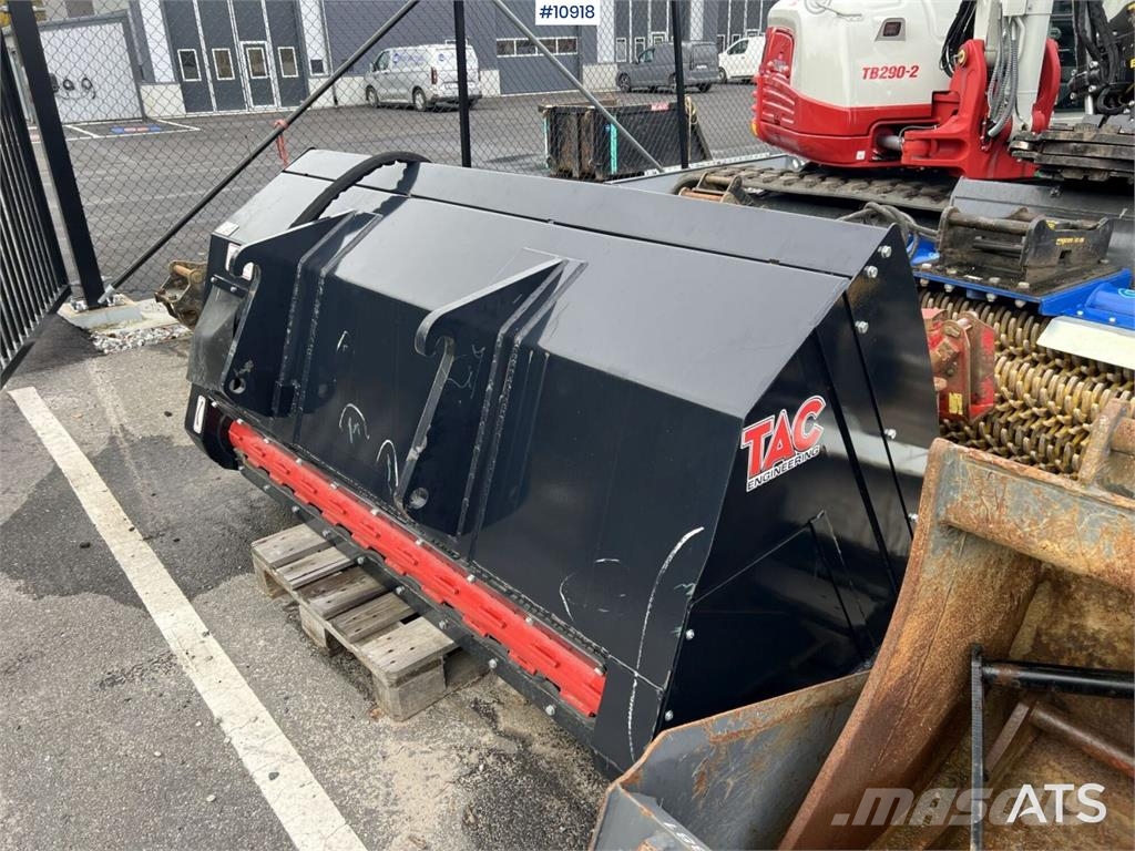  TAC Engineering Volvo L30/ Zettelmeyer  دلاء