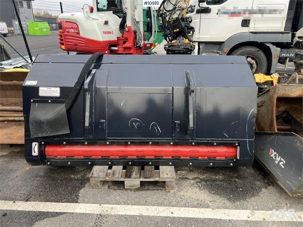  TAC Engineering Volvo L30/ Zettelmeyer  دلاء