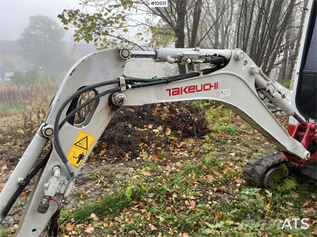 Takeuchi TB216 Miniescavatori