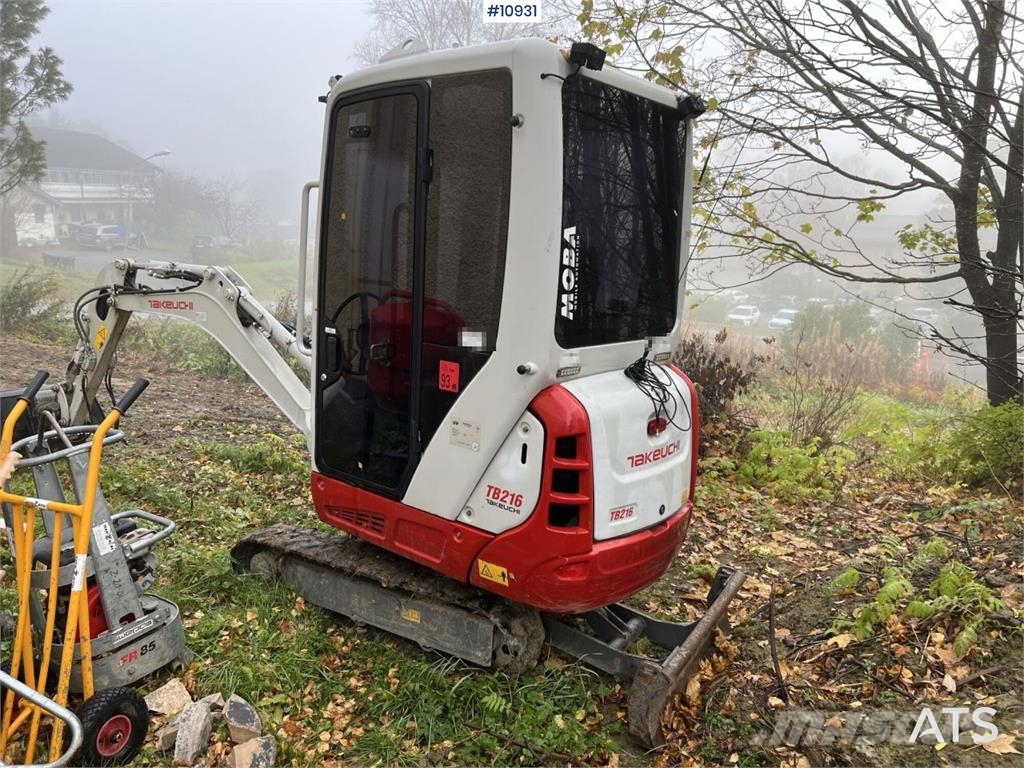 Takeuchi TB216 Miniescavatori
