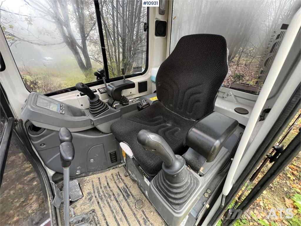 Takeuchi TB216 Miniescavatori