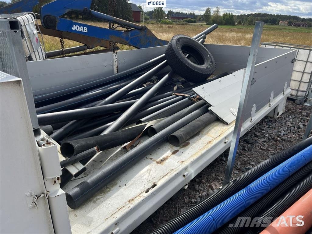 TGB40 Flatbed with Folding Sides Ostale kargo komponente