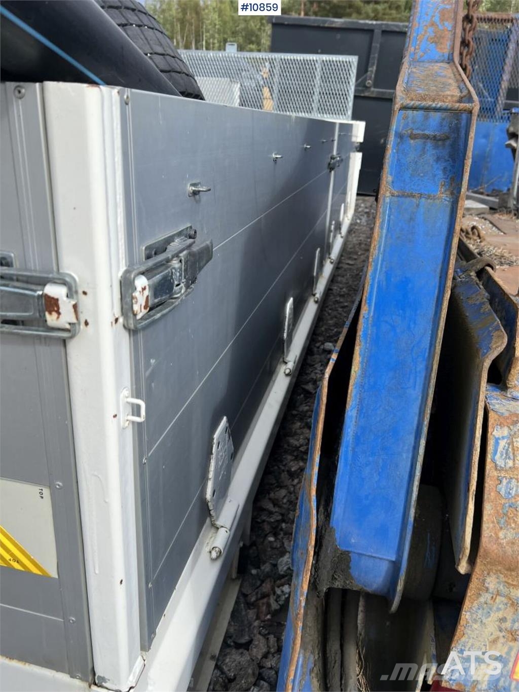 TGB40 Flatbed with Folding Sides Ostale kargo komponente