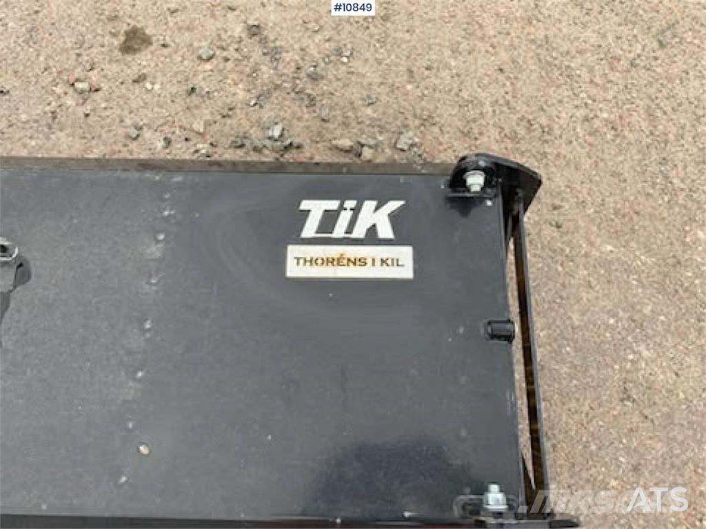  Tik Thorens i Kil S45 مكونات أخرى