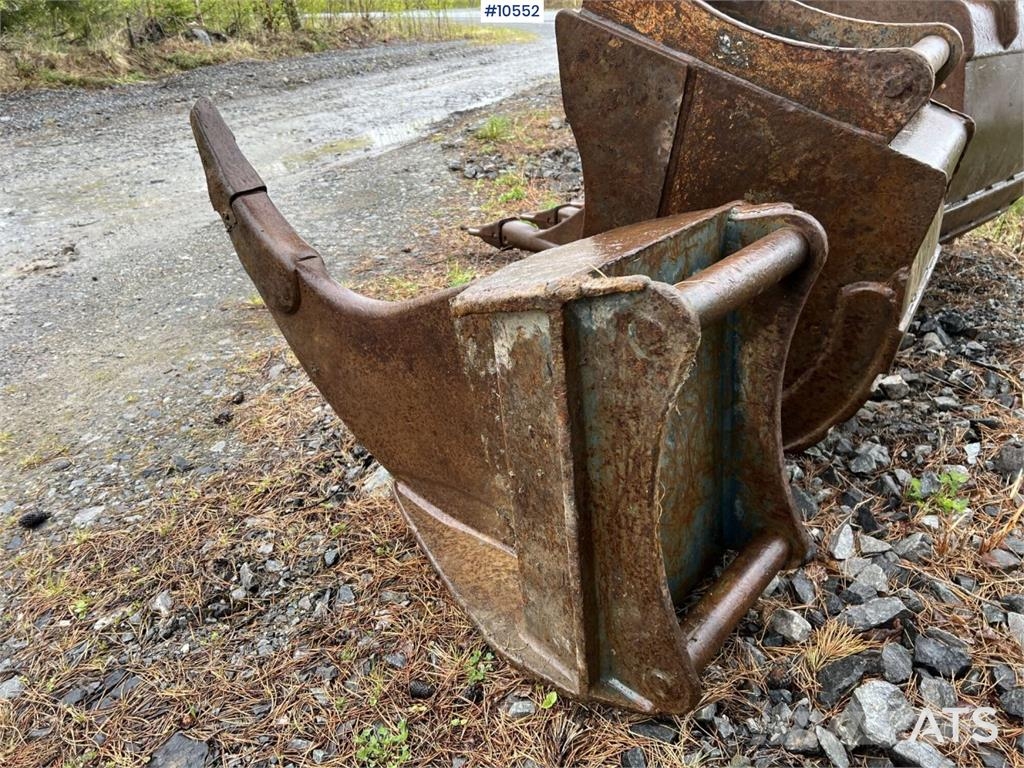  Tjälkrok S60 خداشات