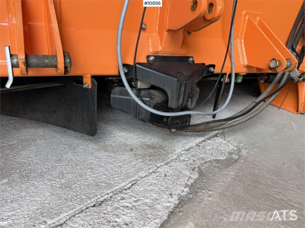 Trejon Optimal DS1700 Disc Spreader Posipači soli i peska