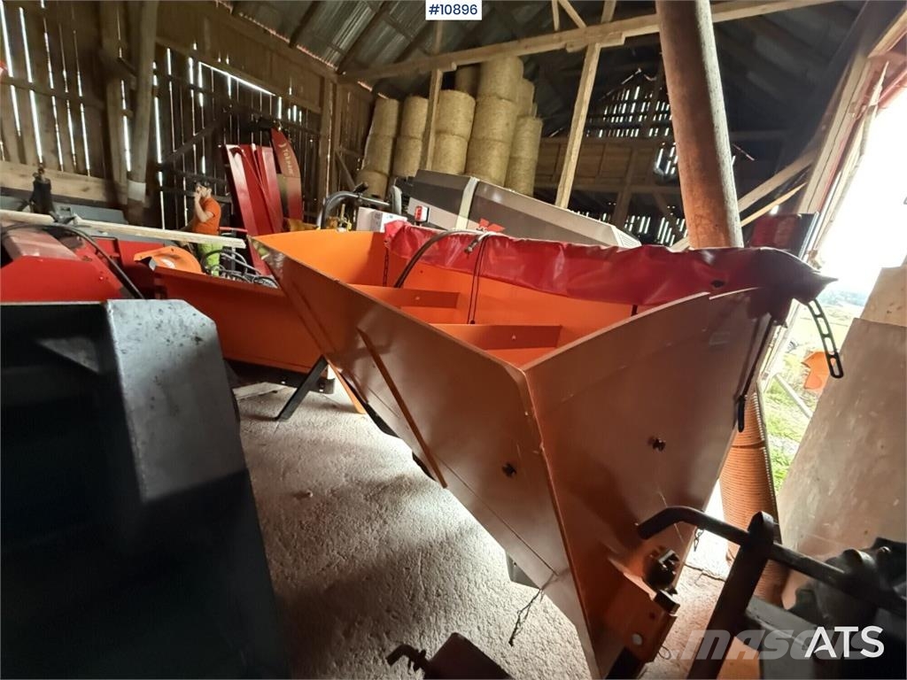 Trejon Optimal DS1700 Disc Spreader Posipači soli i peska