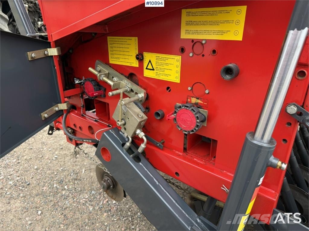 Tume HKL 3000 JC Star Seeder Külvikud