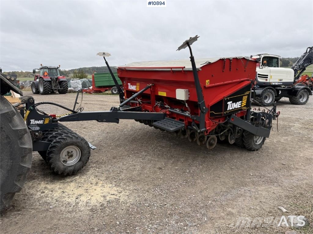 Tume HKL 3000 JC Star Seeder Külvikud