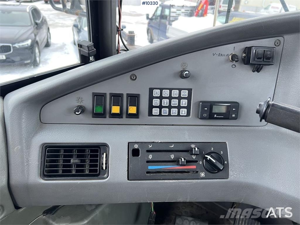 Volvo A25D Vehículos compactos de volteo