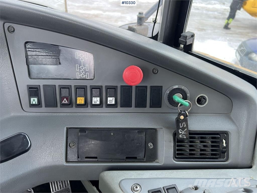 Volvo A25D Vehículos compactos de volteo