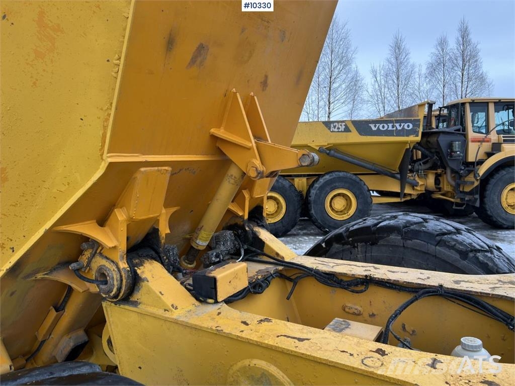 Volvo A25D Vehículos compactos de volteo