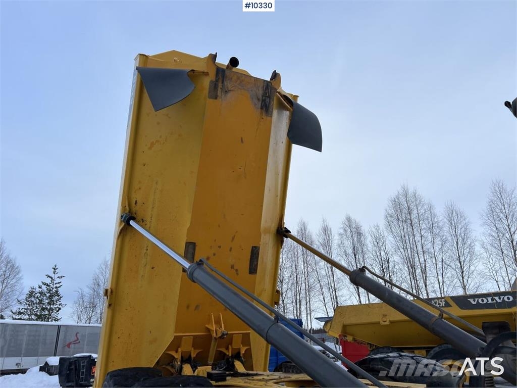 Volvo A25D Vehículos compactos de volteo