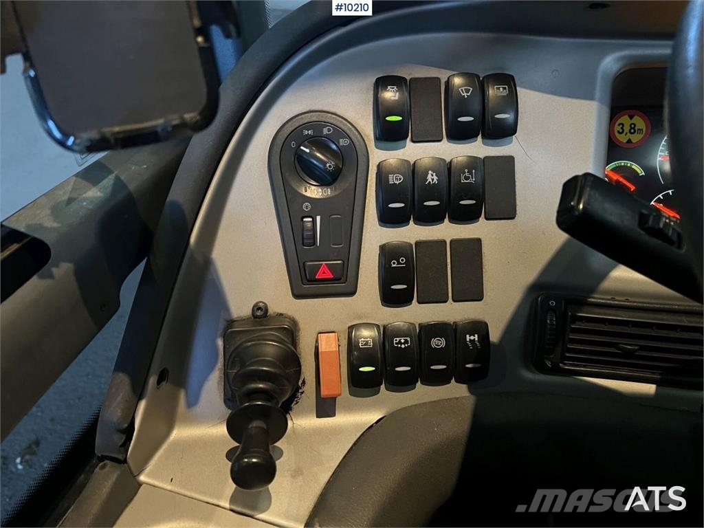 Volvo B12M 6X2 9700HD Outro