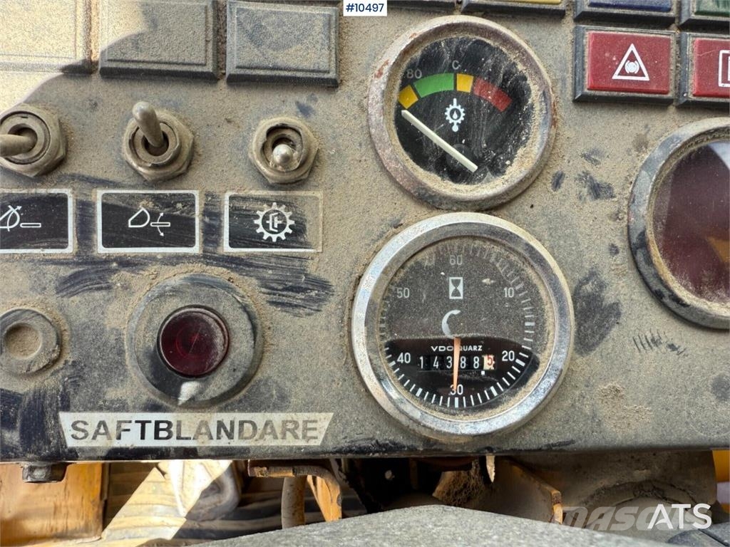 Volvo BM 4300 Wheel Loader with Attachments Wielladers