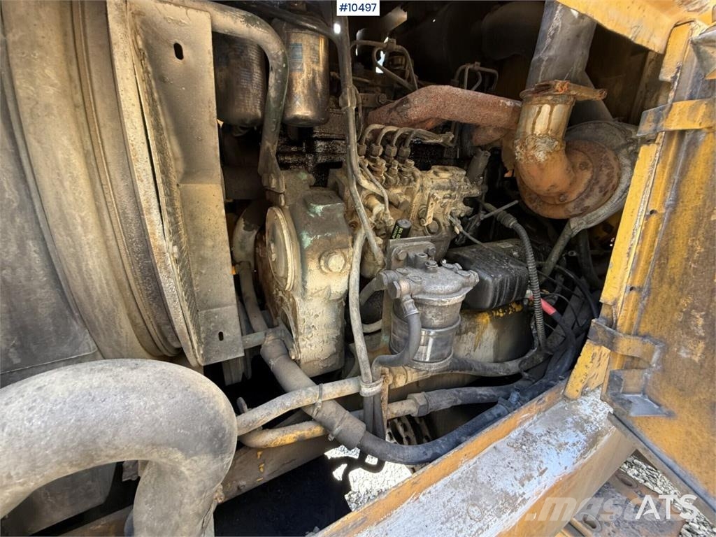 Volvo BM 4300 Wheel Loader with Attachments Wielladers