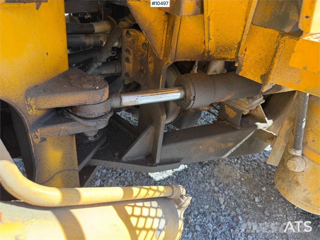 Volvo BM 4300 Wheel Loader with Attachments Wielladers