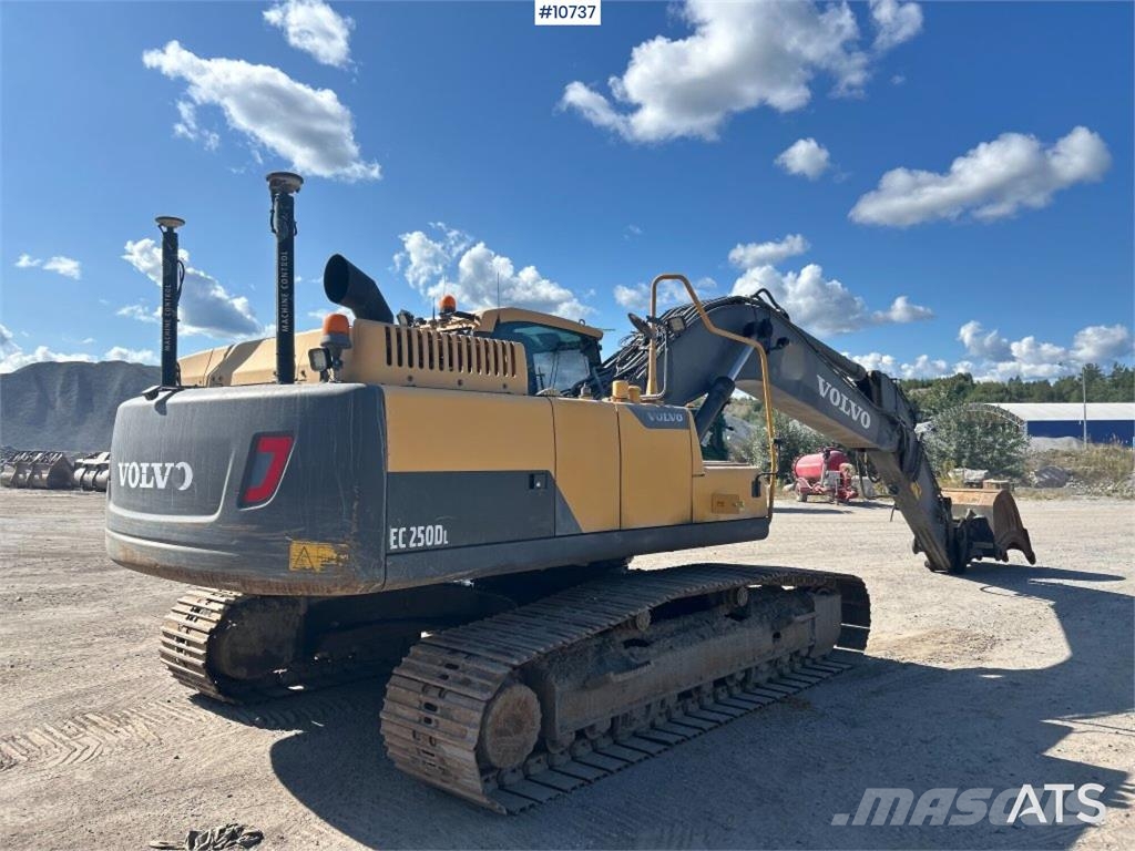 Volvo EC 250 DL Tracked Excavator (VIDEO) حفارات زحافة