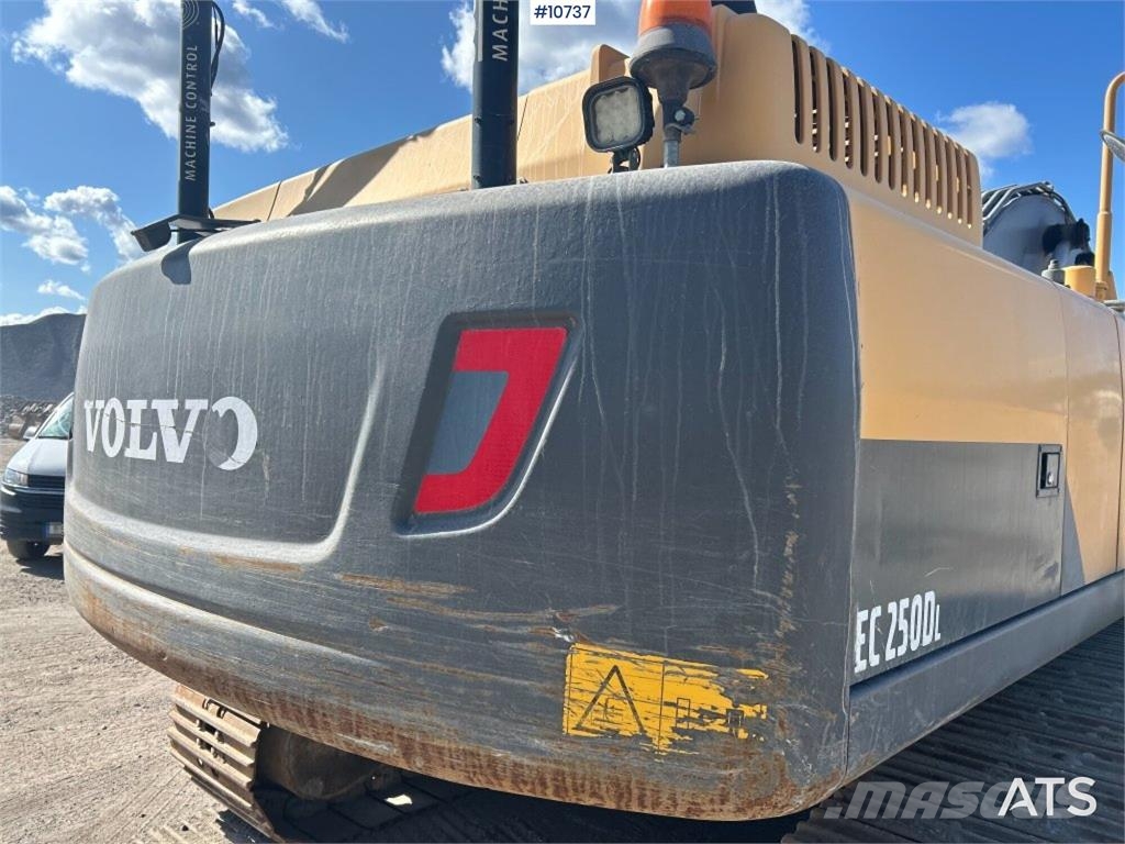 Volvo EC 250 DL Tracked Excavator (VIDEO) حفارات زحافة