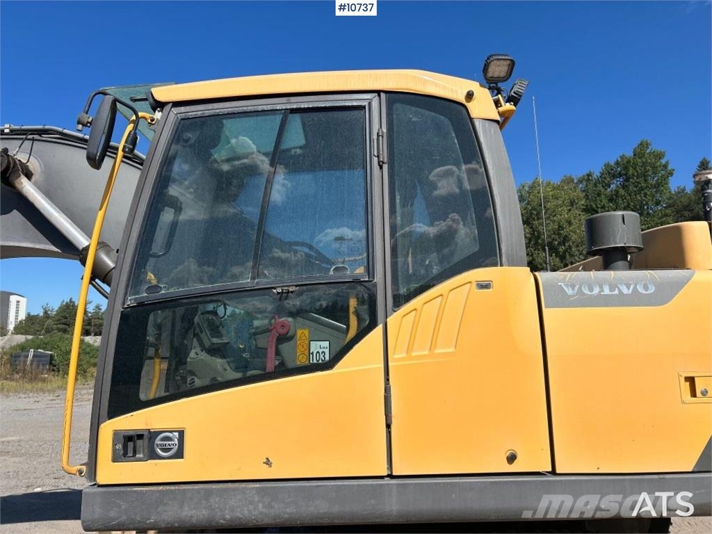Volvo EC 250 DL Tracked Excavator (VIDEO) حفارات زحافة