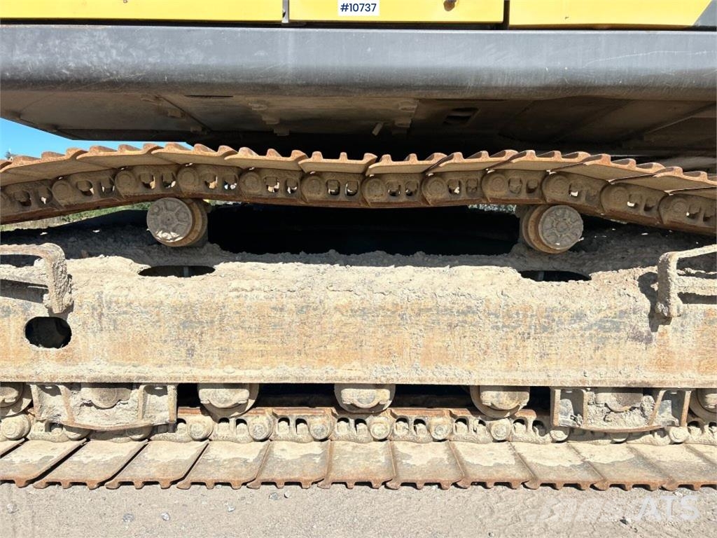 Volvo EC 250 DL Tracked Excavator (VIDEO) حفارات زحافة