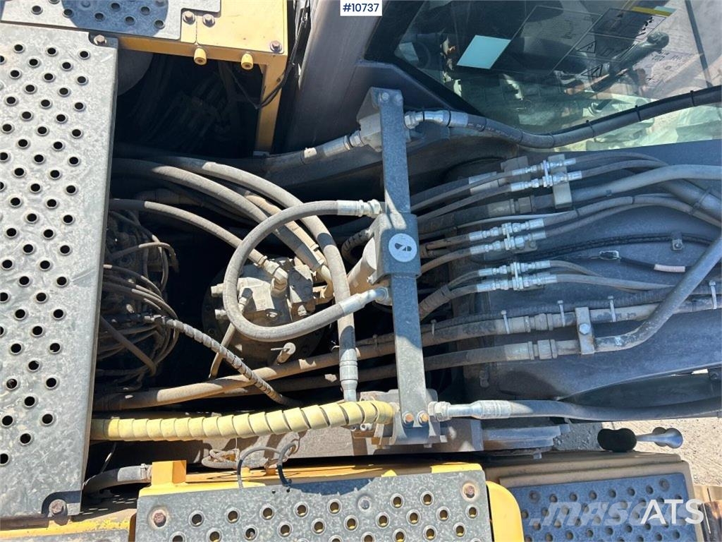 Volvo EC 250 DL Tracked Excavator (VIDEO) حفارات زحافة