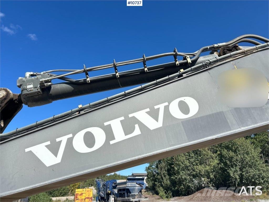 Volvo EC 250 DL Tracked Excavator (VIDEO) حفارات زحافة