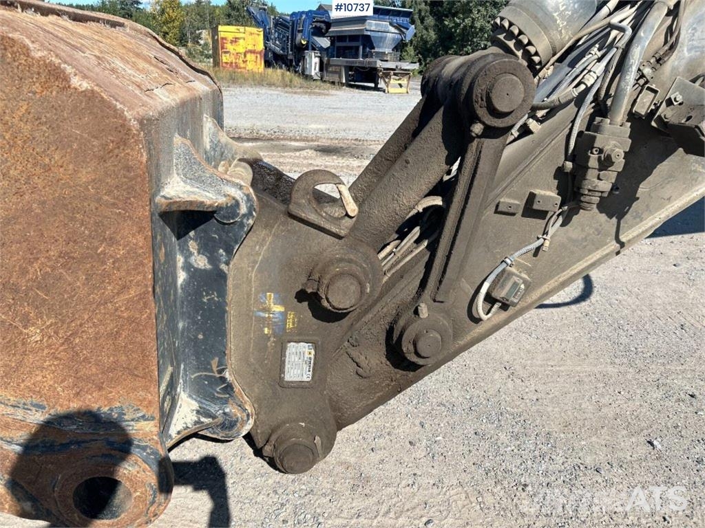 Volvo EC 250 DL Tracked Excavator (VIDEO) حفارات زحافة