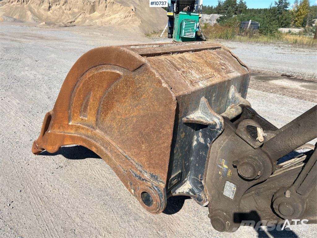 Volvo EC 250 DL Tracked Excavator (VIDEO) حفارات زحافة
