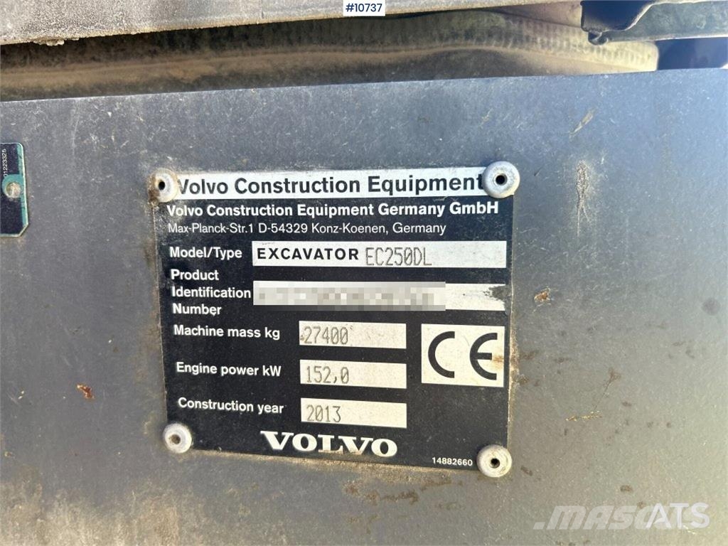 Volvo EC 250 DL Tracked Excavator (VIDEO) حفارات زحافة