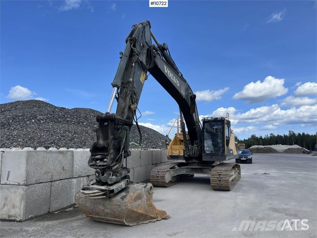 Volvo EC 250 ELwith Excavation System and Attachments حفارات زحافة