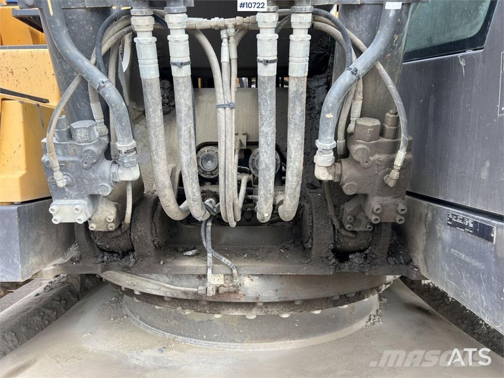 Volvo EC 250 ELwith Excavation System and Attachments حفارات زحافة