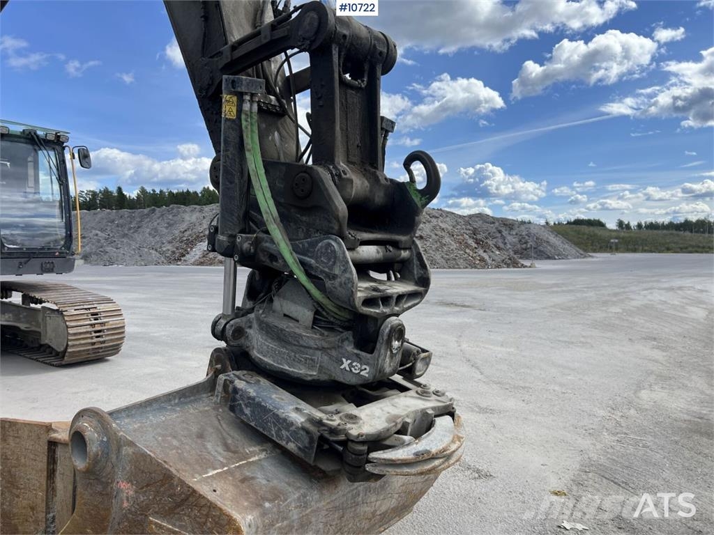 Volvo EC 250 ELwith Excavation System and Attachments حفارات زحافة