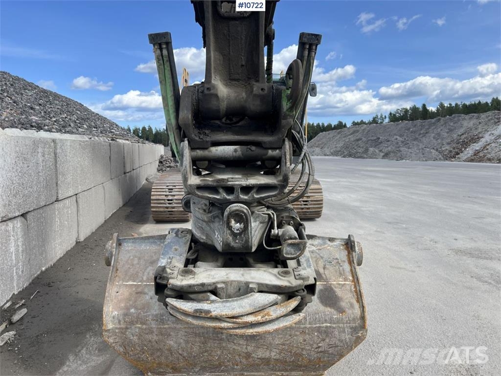Volvo EC 250 ELwith Excavation System and Attachments حفارات زحافة