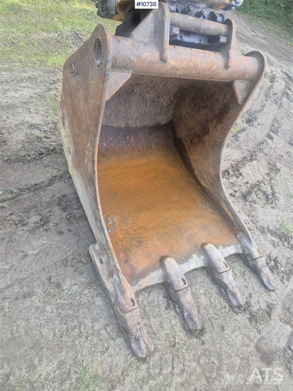 Volvo EC210CL Excavator with Excavation System and Attac Excavadoras sobre orugas