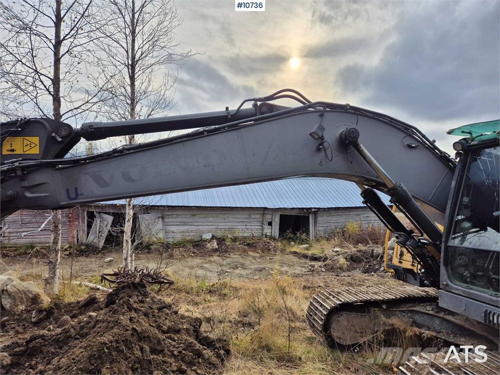 Volvo EC210CL Excavator with Excavation System and Attac Excavadoras de cadenas